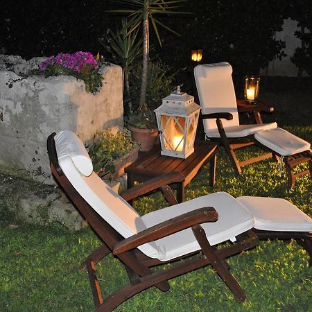 Chic & Country Acomodação com café da manhã Lecce Exterior foto